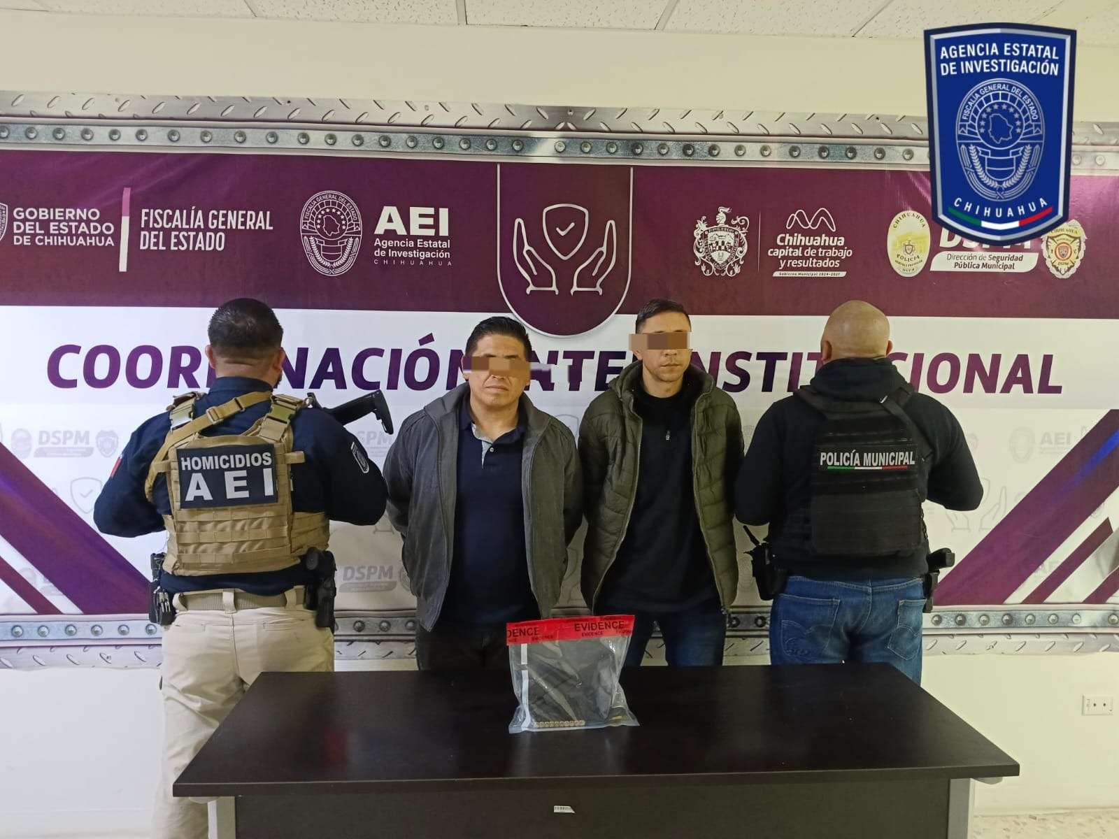 Detienen a dos con armas de alto calibre en el centro 