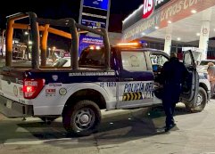 Atropella conductor a despachador de gasolinera 