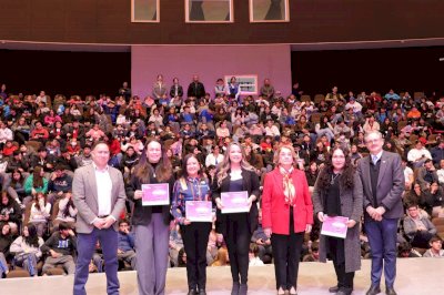 Celebran Día Internacional de la Mujer y la Niña en la Ciencia 