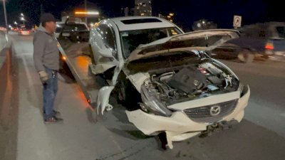 Pierde el control del volante y vuelca en el Perijuv 