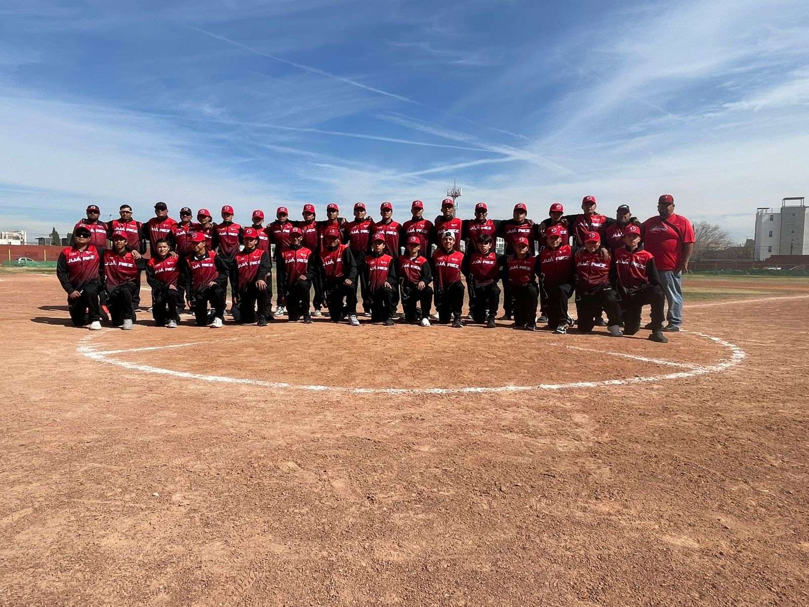 Parte selección municipal de béisbol de Juárez rumbo a la Olimpiada Estatal