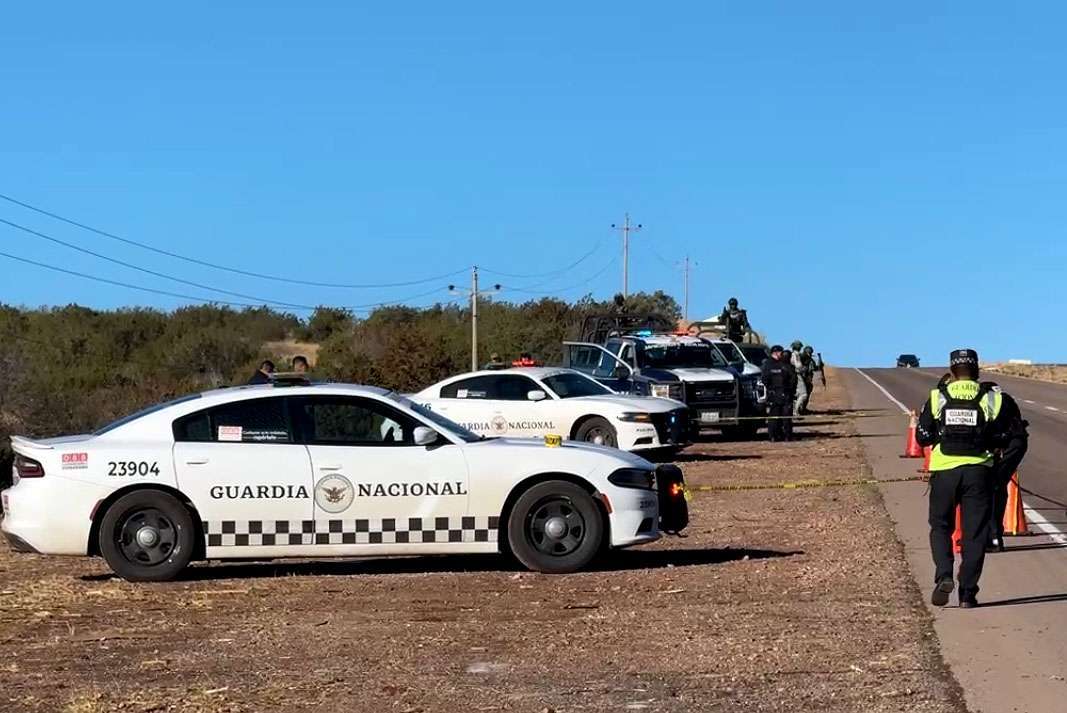 Identifican a 2 de los encobijados hallados en carretera a Cuauhtémoc
