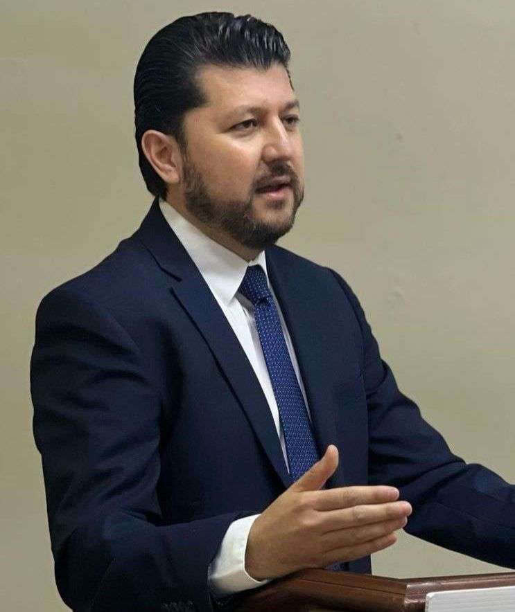 Explica director de Pensiones compra de vehículos para supervisión