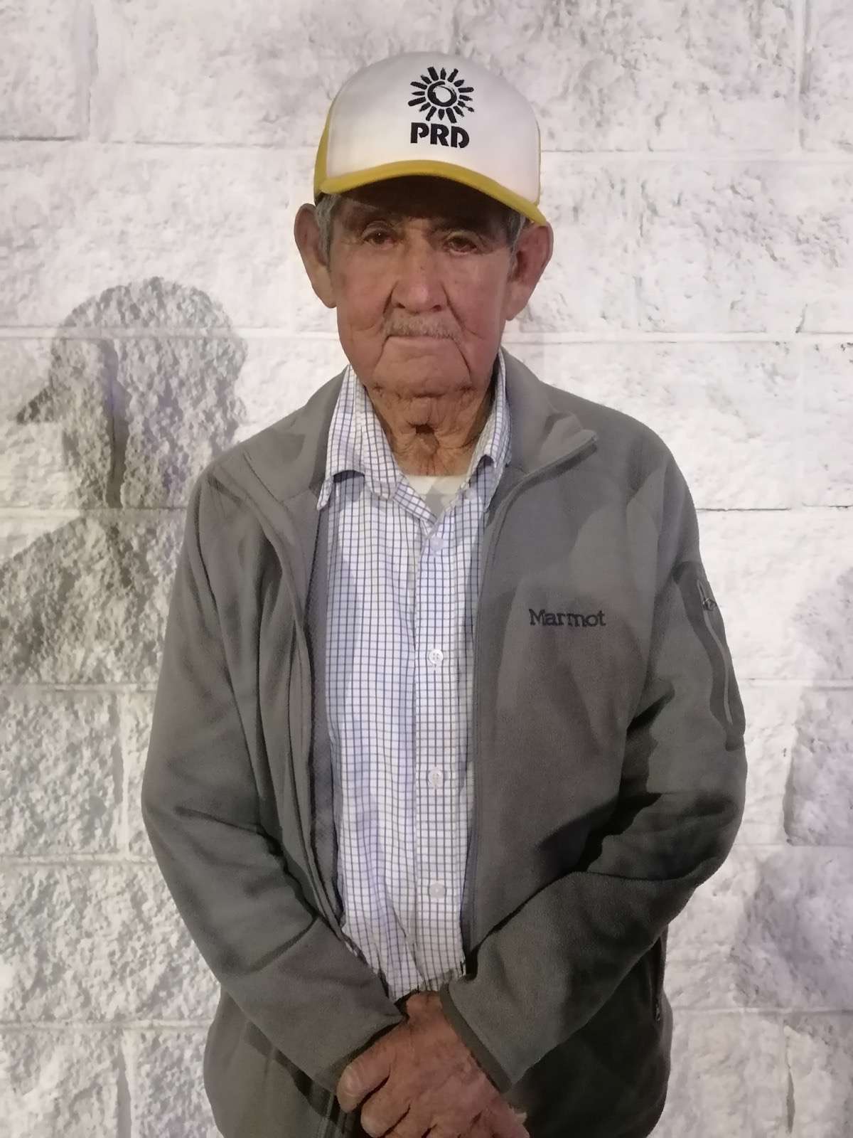 Buscan a familia de adulto mayor extraviado en la colonia Fronteriza