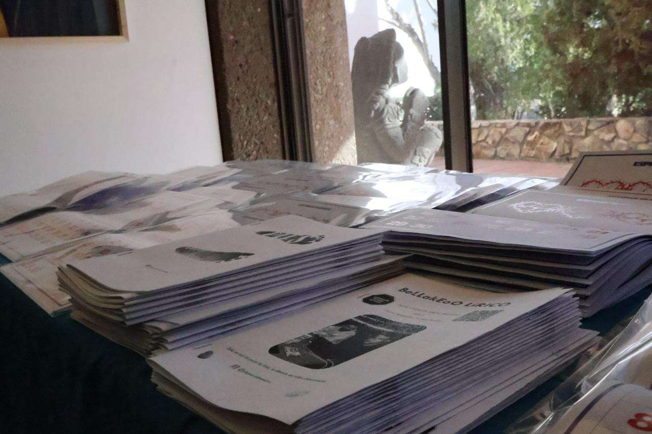 Abren espacio a nuevas voces poéticas