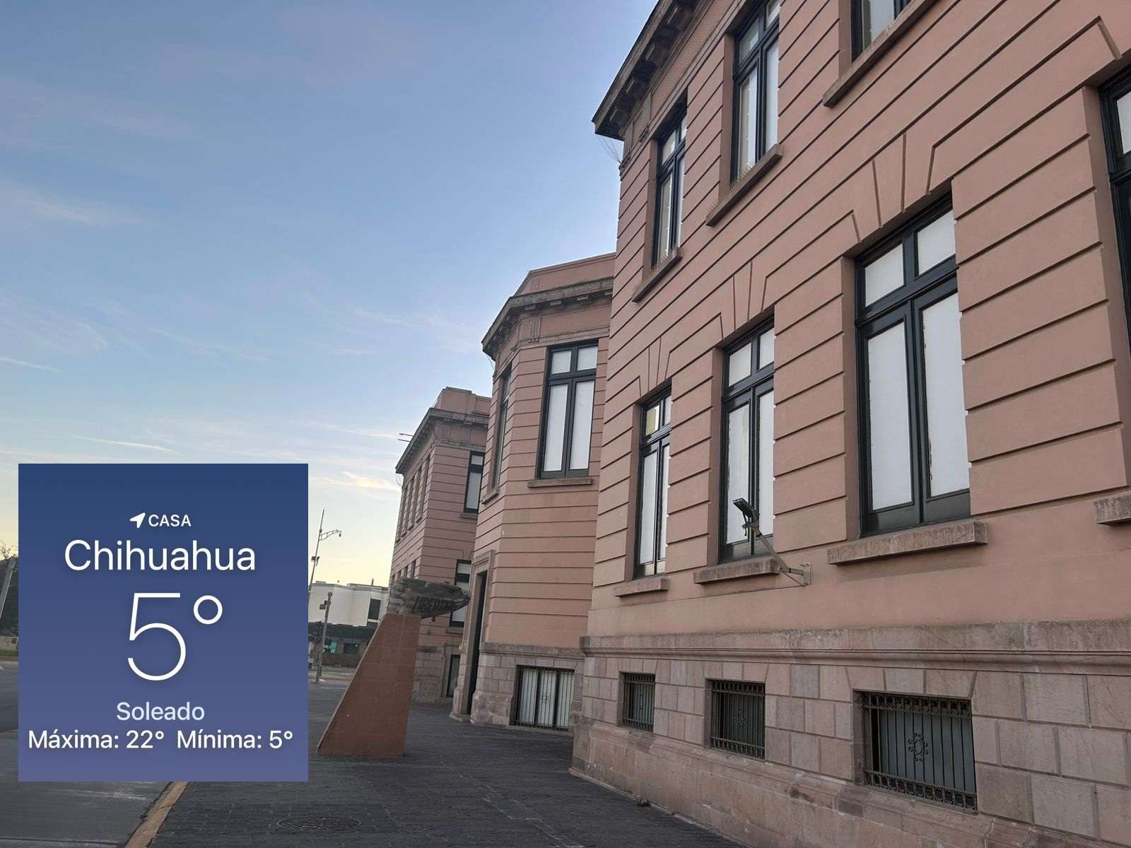 Chihuahua despierta con mañanita helada, pero llegará a 22 °C