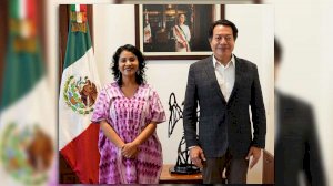 Nombran a Nadia López nueva directora de libros de la SEP