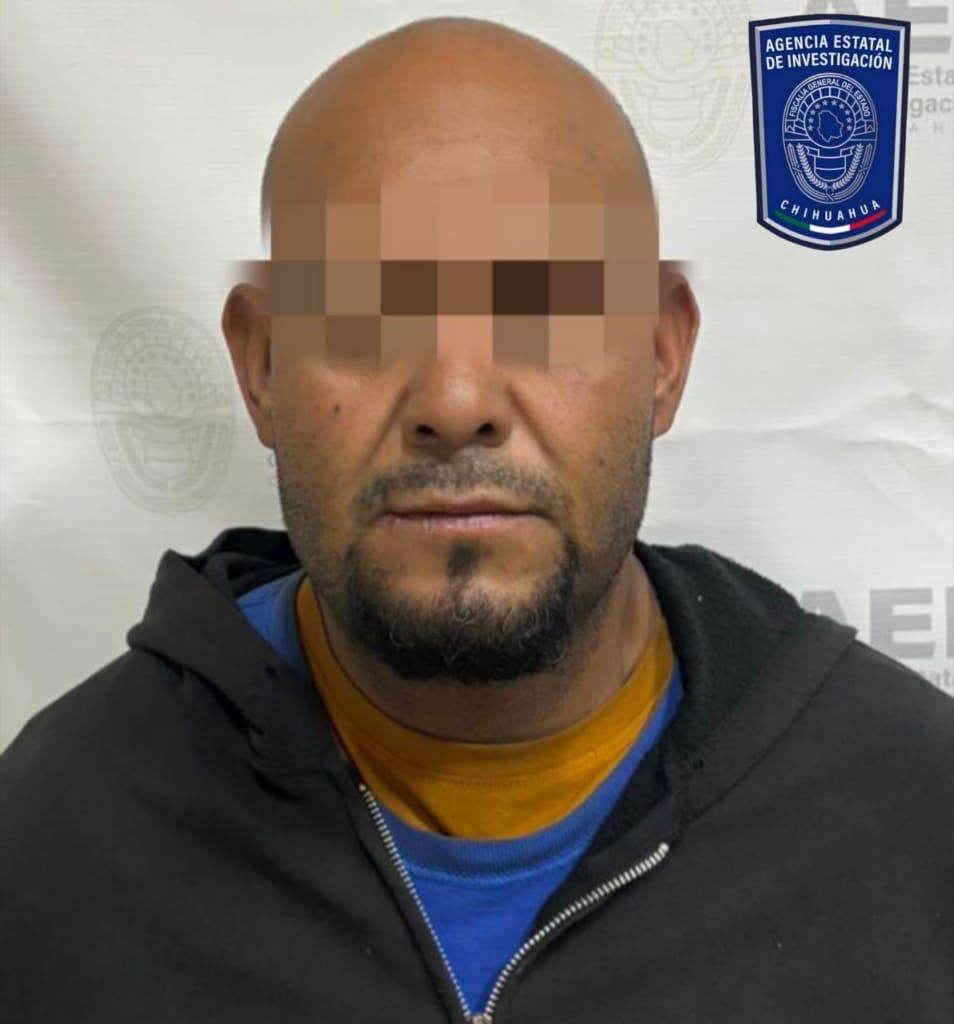 Capturan a prófugo por robar un auto y asaltar un hotel en Parral 