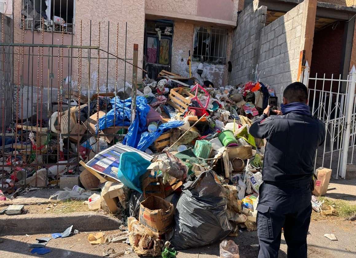 Retira Municipio 245 toneladas de basura de vivienda en el Saucito