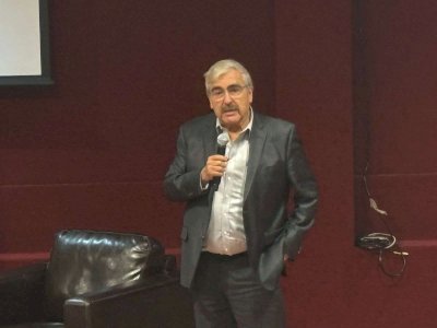 Realizan conferencia a cargo de Benjamin Clariond en la Uach 