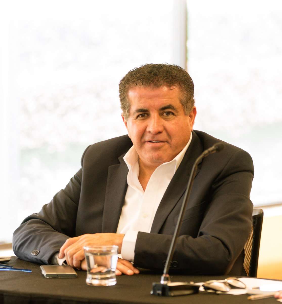 Investiga FGR a falsos agentes aduanales 