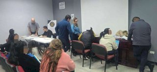 Brindan atención integral a familias desplazadas de Uruachi 
