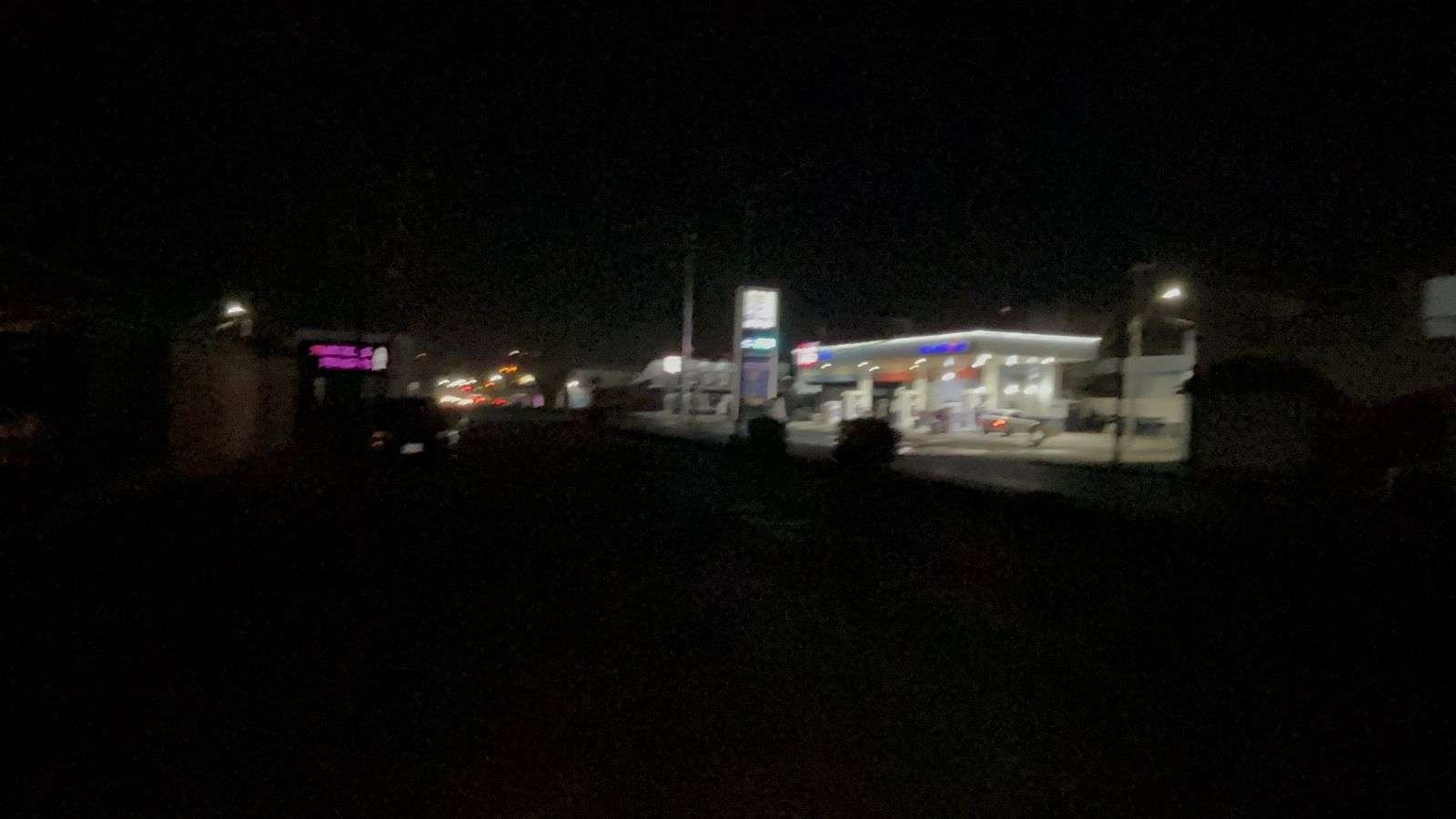 Reportan fallan luminarias en Juan Escutia