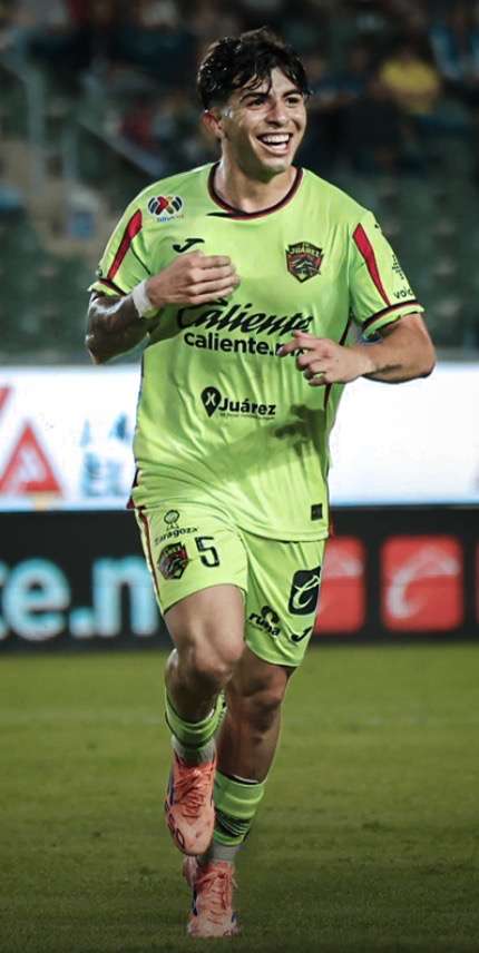 Denzell García Extiende Su Contrato Con FC Juárez