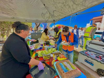 Agradecen con hamburguesada a cuadrillas de Jmas en Juárez 