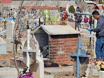 Investigan muerte violenta en panteón municipal 3
