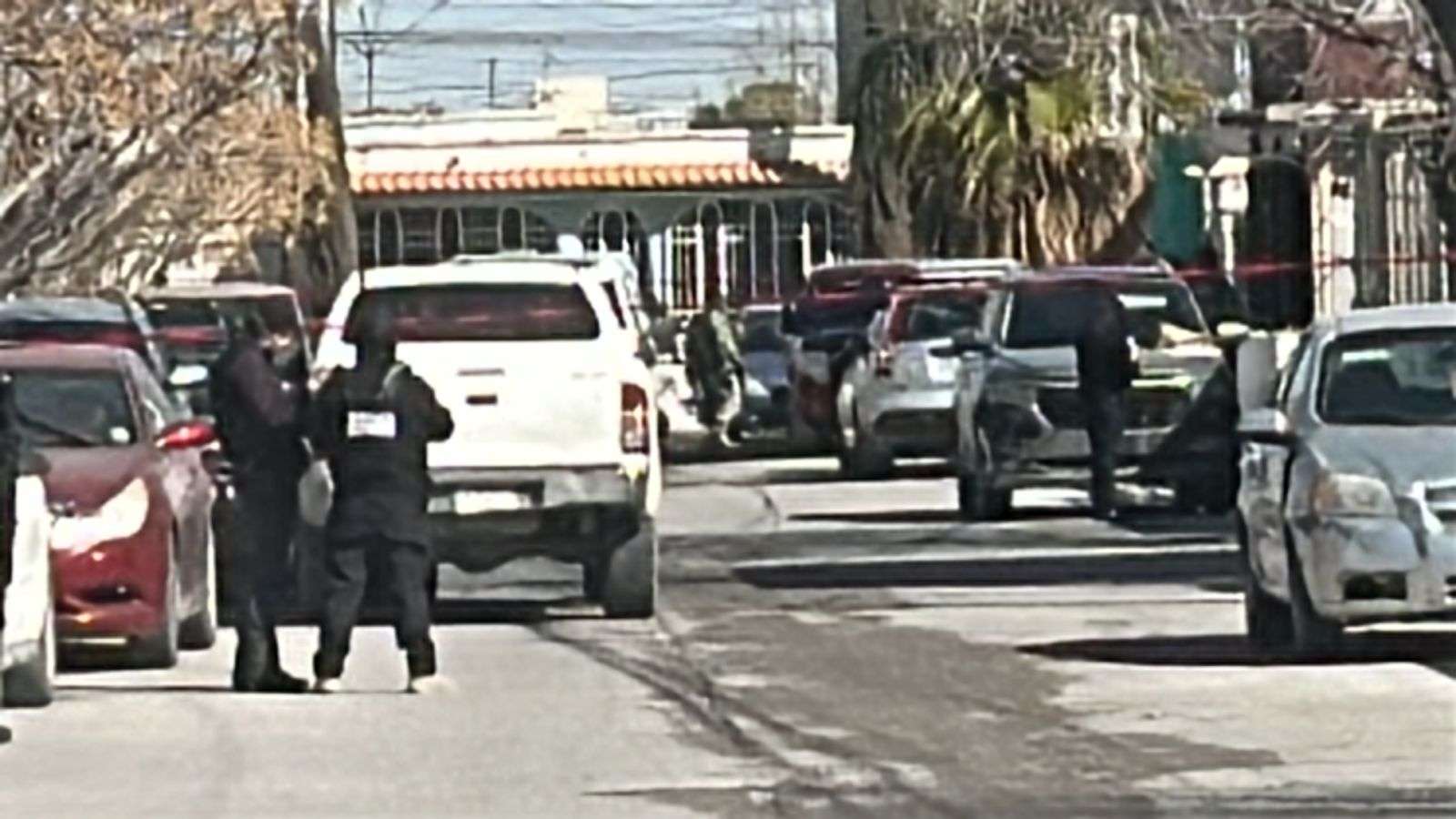 Motociclistas disparan y asesinan a mujer 