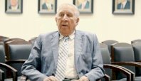 Comparte Rivera Soto historias del ejercicio jurídico en nuevo libro