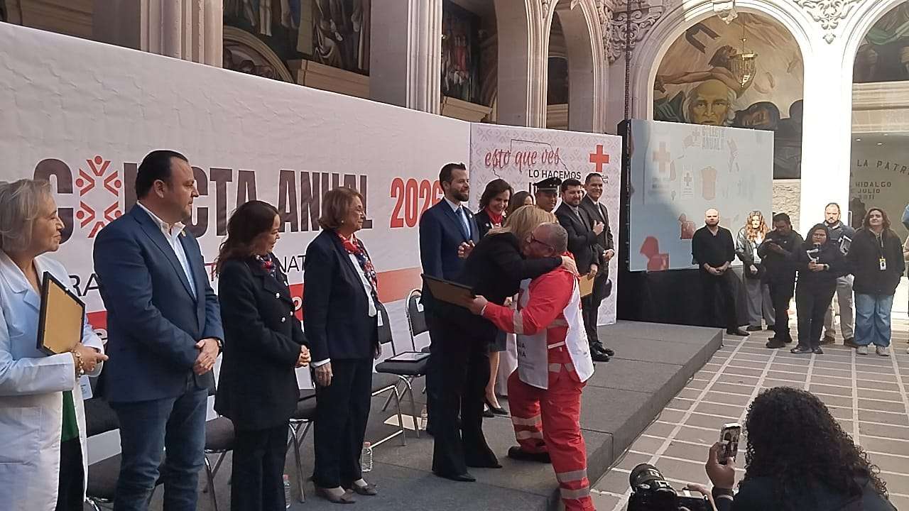 Reconoce Maru Campos labor de la Cruz Roja durante colecta 2026