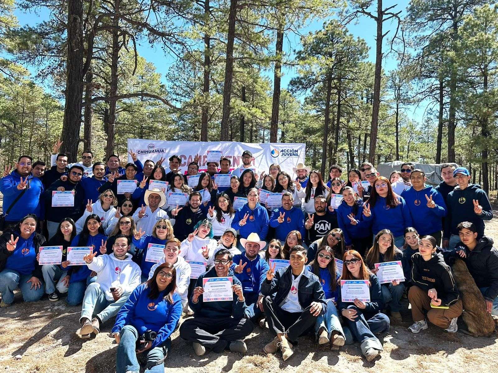 Impulsa Daniela Álvarez formación de jóvenes líderes en la sierra