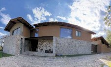 Así es la casa donde vivía El Mencho en Tapalpa, Jalisco 