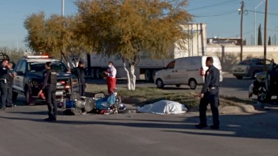 Muere motociclista por choque en cruce de la avenida Quinta Real