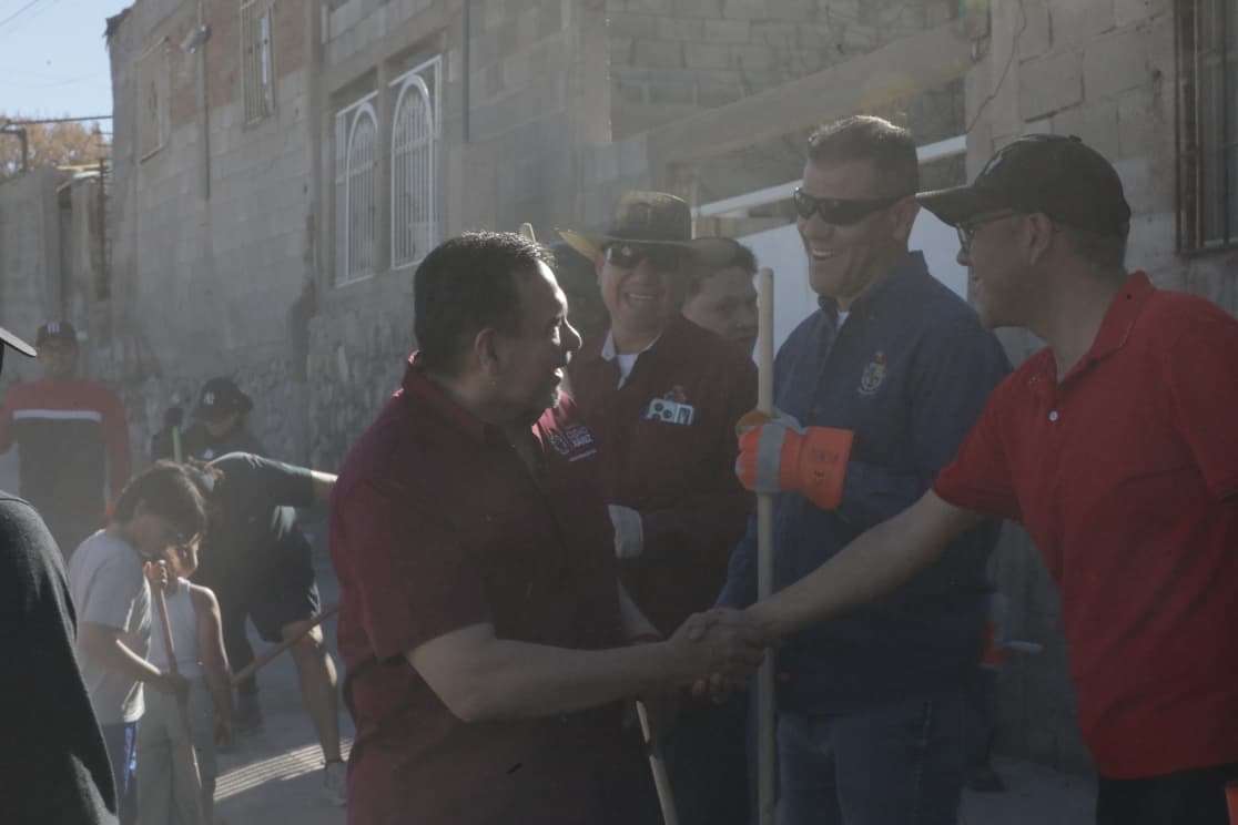 Supervisa alcalde trabajos de Juárez Amanece Limpio