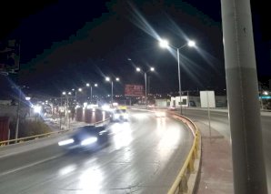 Atienden reporte de luminarias en el Periférico y Egipto
