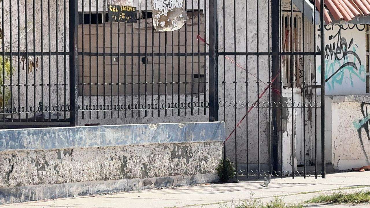 Localizan a hombre sin vida en la Casas Grandes; vecinos reportaron detonaciones durante la noche