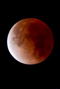 Así se vio la impresionante Luna de Sangre en Chihuahua 