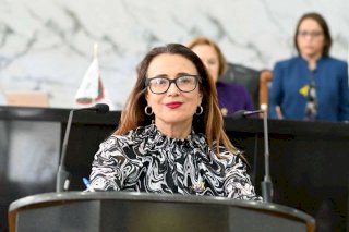 Solicita diputada Leticia Ortega licencia temporal por motivos de salud