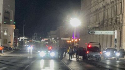 Cierran calles para instalar vallas en edificios del Centro previo al 8M 
