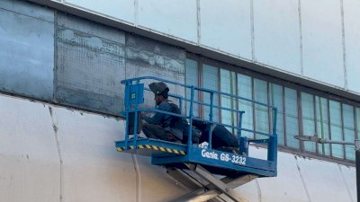 Refuerzan ventanas de Fiscalía Zona Centro por marcha del 8M 