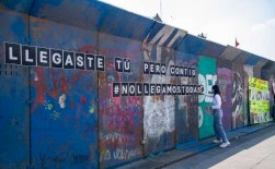 Refuerzan protección del Zócalo de Cdmx por marcha del 8M