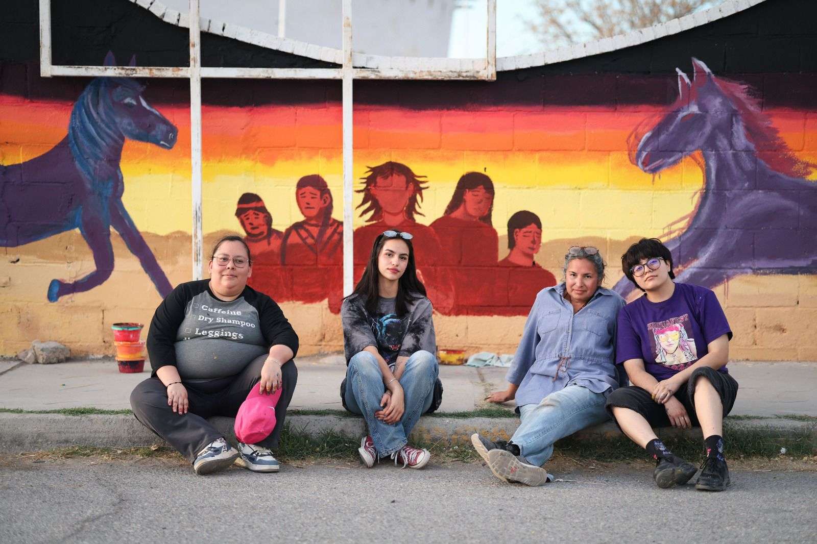 Realizan estudiantes del CMA mural en el Iron Woman Challenge