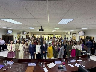 Fomenta Tribunal Electoral liderazgo de mujeres con taller