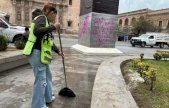 Realiza Municipio labores de limpieza en Plaza de Armas