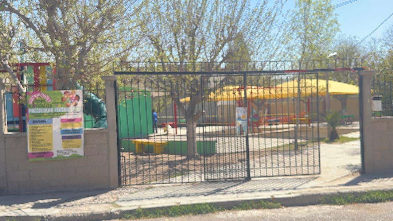 Desalojan jardin de niños Towi por amenaza de bomba 