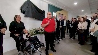 Honran memoria de Carlos González durante homenaje en el CAM