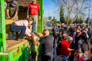 Más de 400 familias beneficiadas con apoyos alimentarios: Miriam Soto 