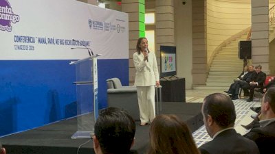 Presenta Josefina Vázquez Mota conferencia sobre la adicción digital