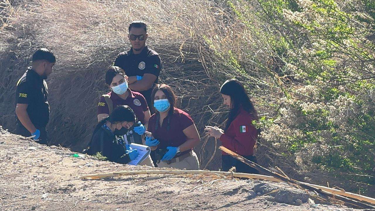Encuentran cuerpo calcinado en canal frente a la Planta Tratadora 