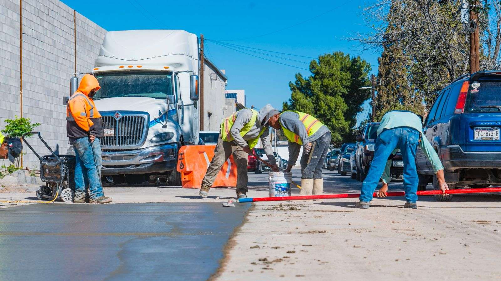 Bachea JMAS diversas zonas tras reparación de fugas