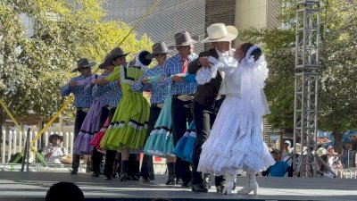 Vibran la Plaza de Armas y El Palomar con Festival Folklórico 