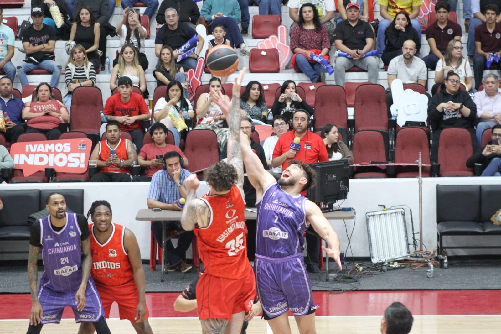 Realizan en el Neri Santos Play off de Basquetbol Estatal