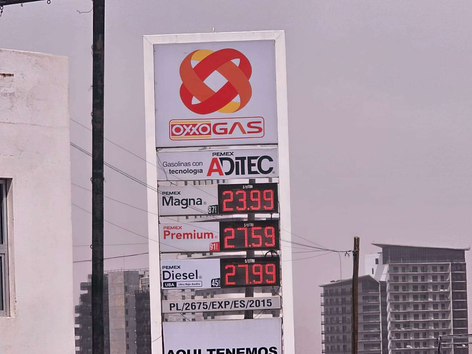Alcanza gasolina Premium hasta $27.59 por litro en Chihuahua