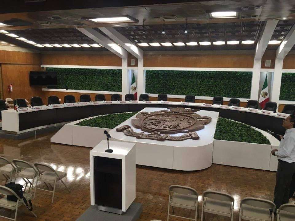 Analizan reducción de regidores ante posible reforma electoral 