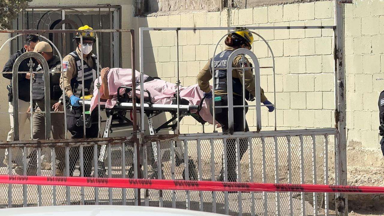 Balean a dos hombres en interior de su vivienda en la Emiliano Zapata 