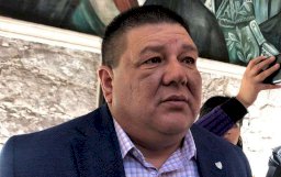 Atacan a agentes en Madera; no hay lesionados 