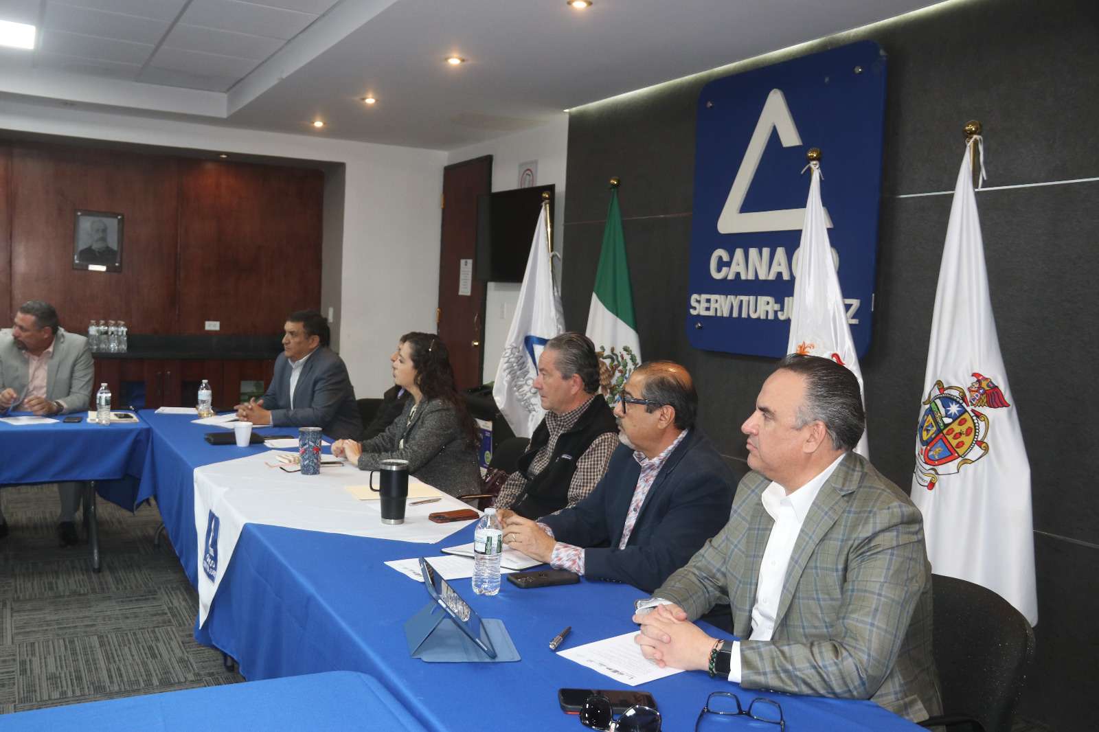 Revisan seguridad en corredores comerciales 